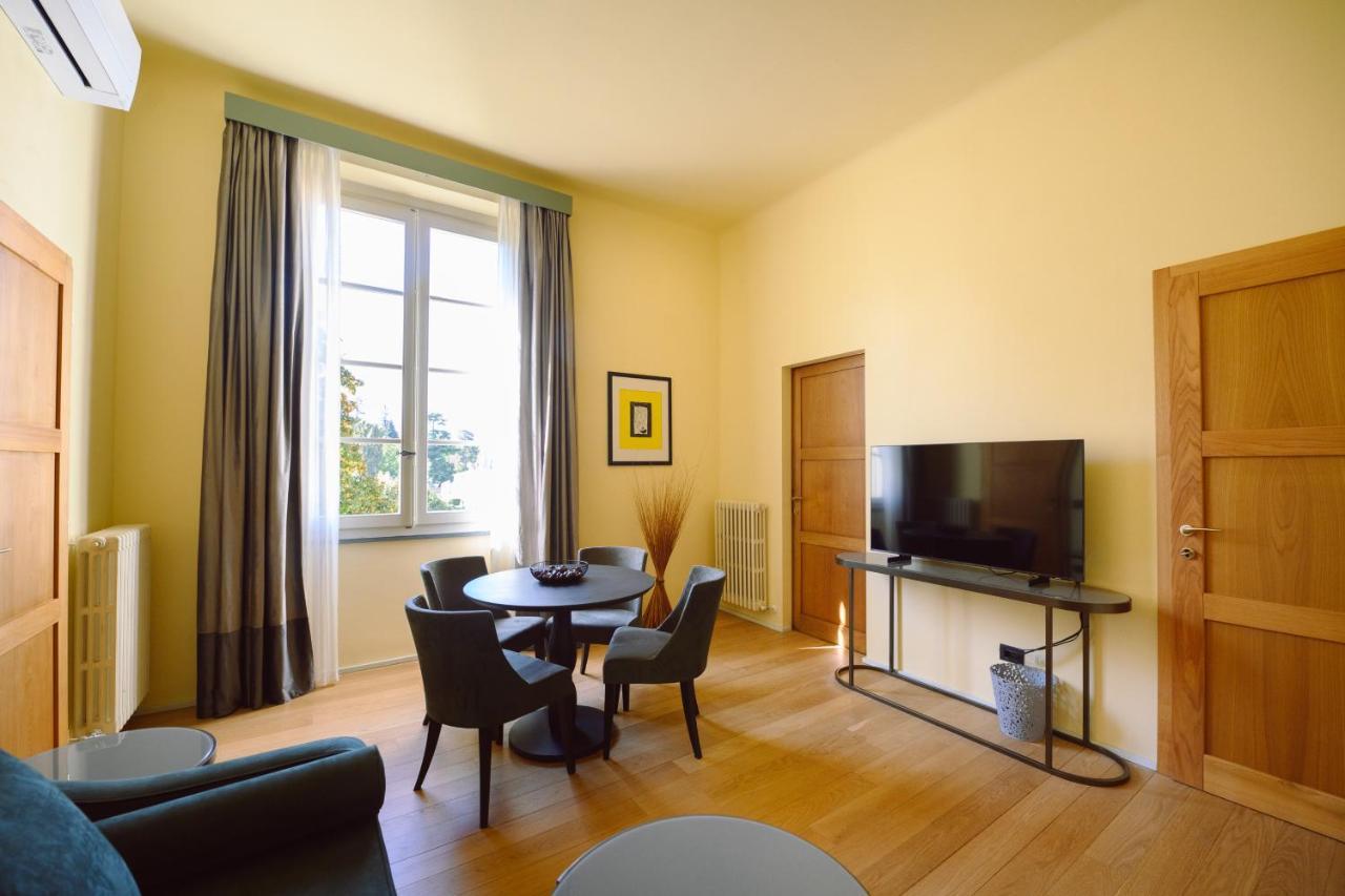 Palazzo Froussard B&B And Living Lucca Exteriör bild