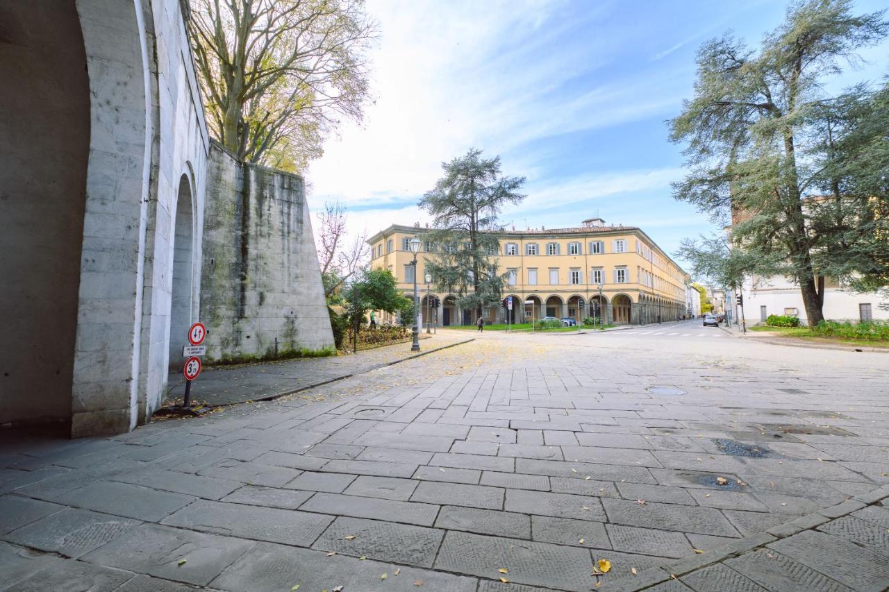 Palazzo Froussard B&B And Living Lucca Exteriör bild