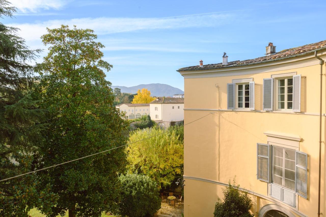 Palazzo Froussard B&B And Living Lucca Exteriör bild